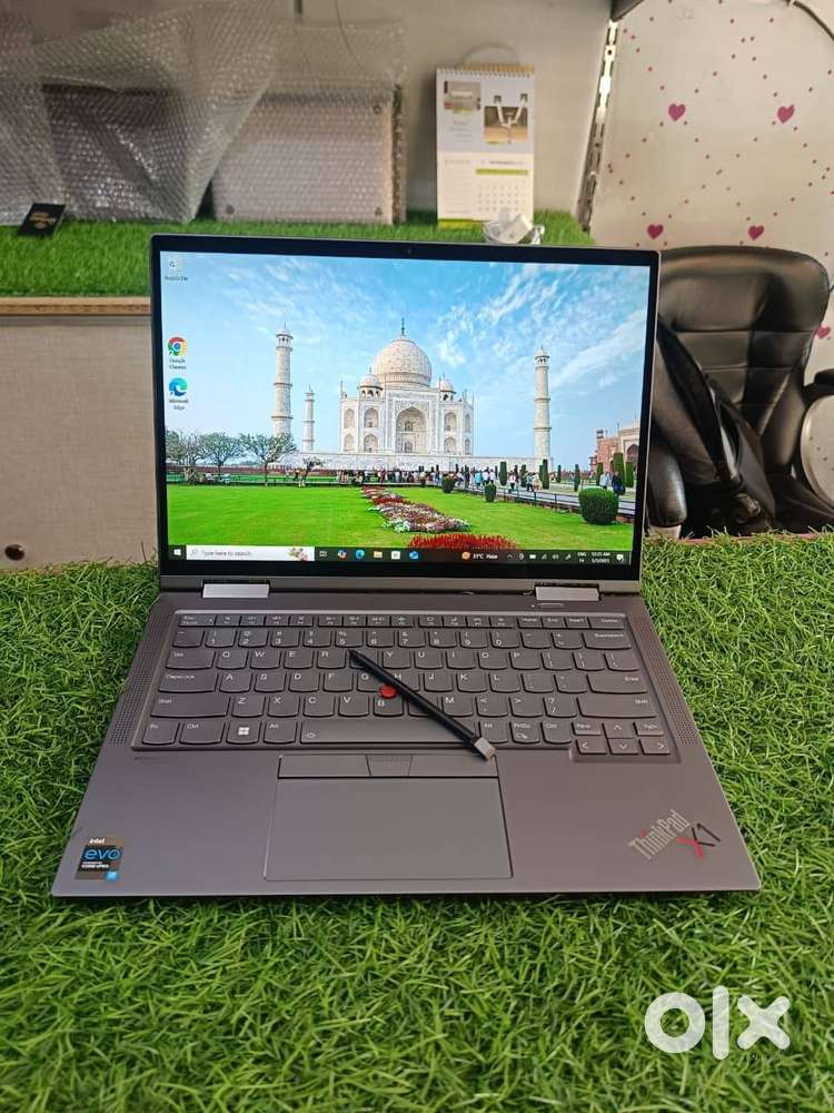 Refurbish laptop Lenovo x1 cabon core i7-11th gen 16gb /512gb win-11