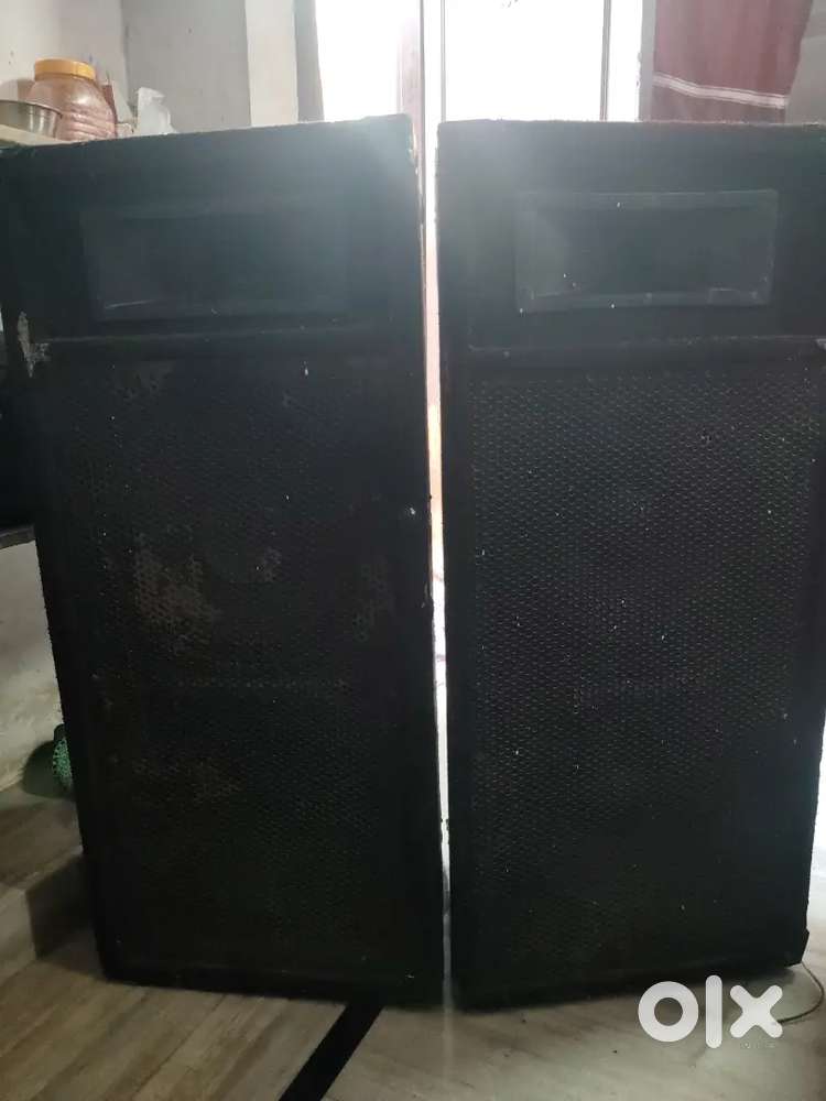 Make your double celebration on sakrantSpeakers with ahuza machine