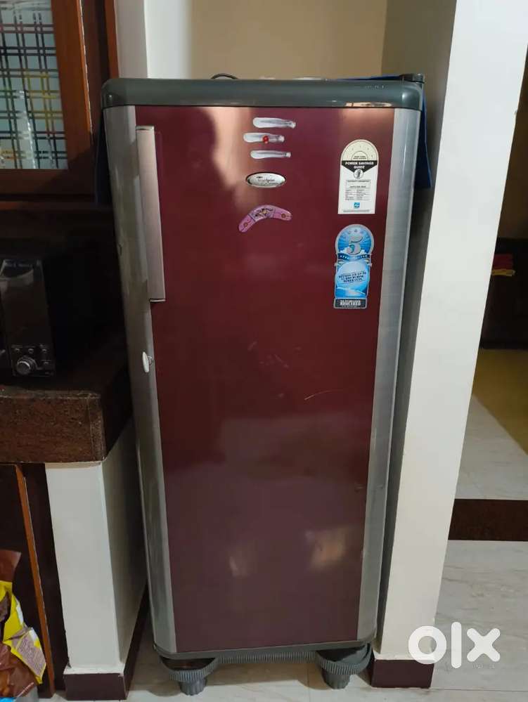 Whirlpool fridge for sale in urgent