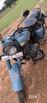 Royal Enfield signal