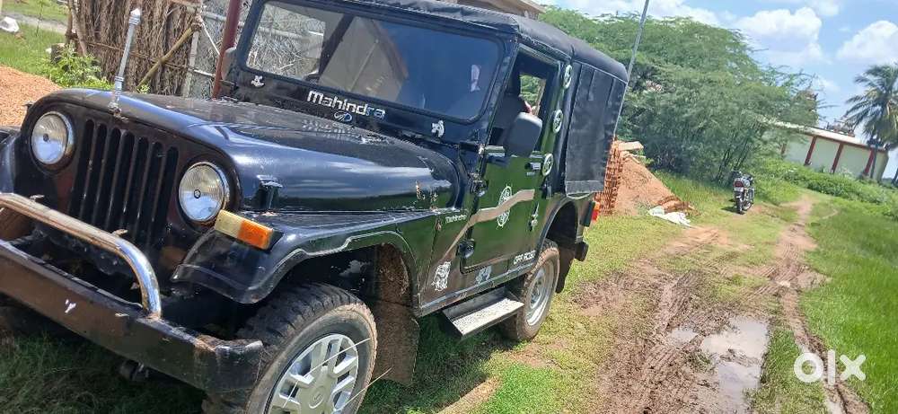 Mahindra Jeep 1994.