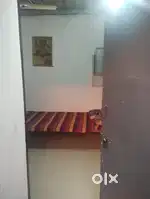 1 seprate semi furnished room available