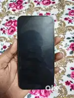 Iphone 13 top notch condition