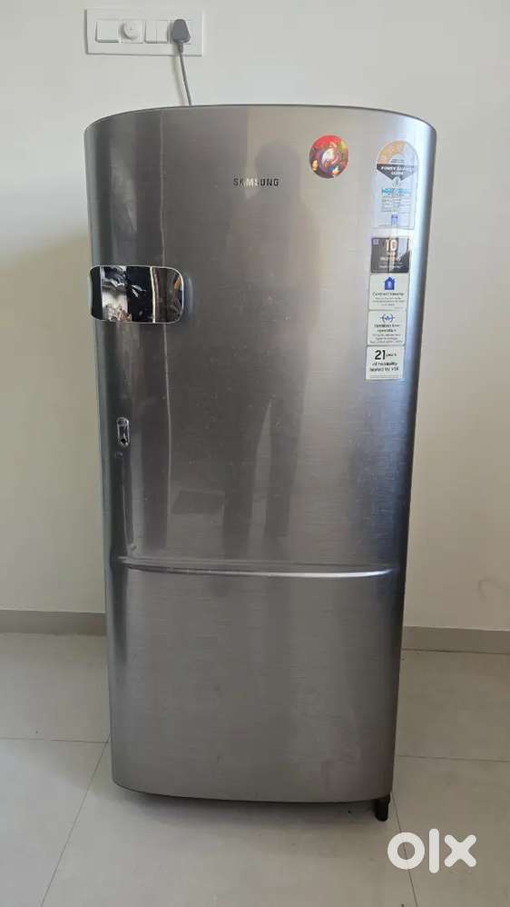 Samsung 183 L Stylish Grandé Design Single Door Refrigerator