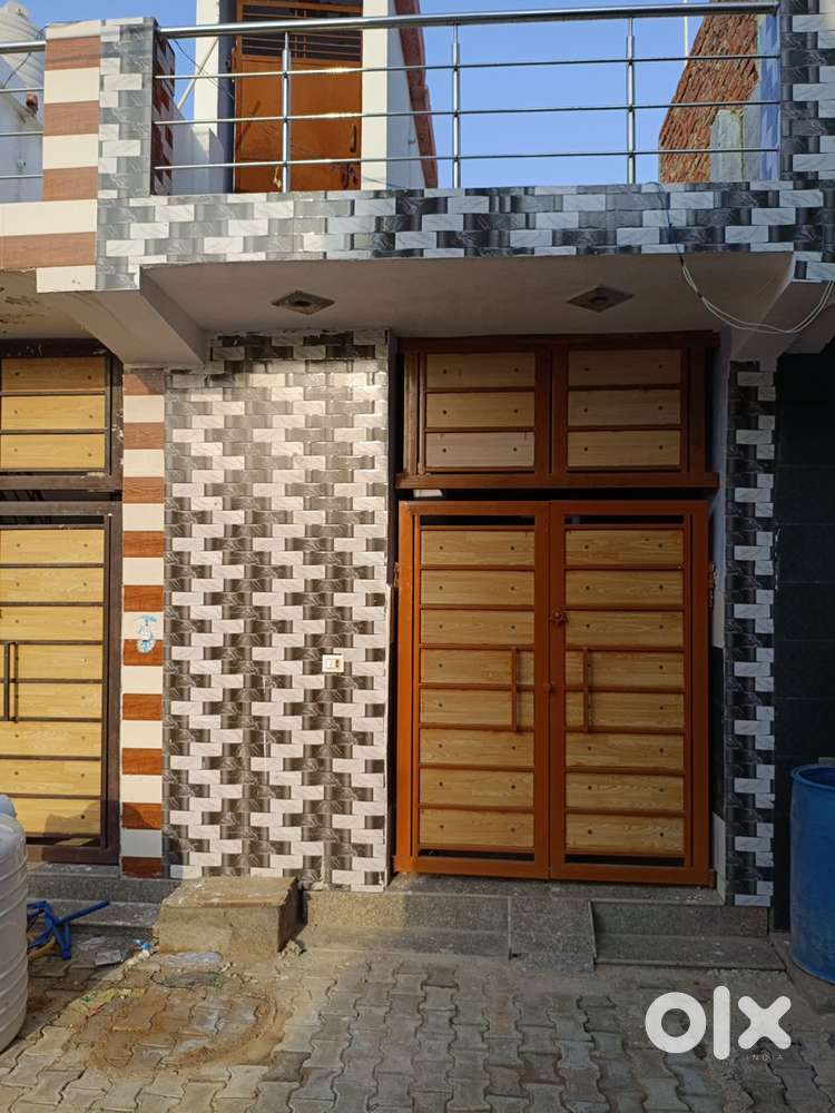 50 Gaj newly build home