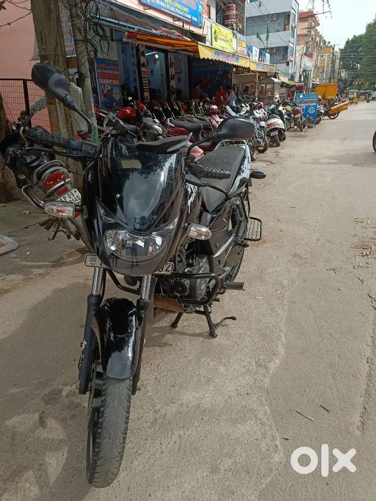 Pulsar 150