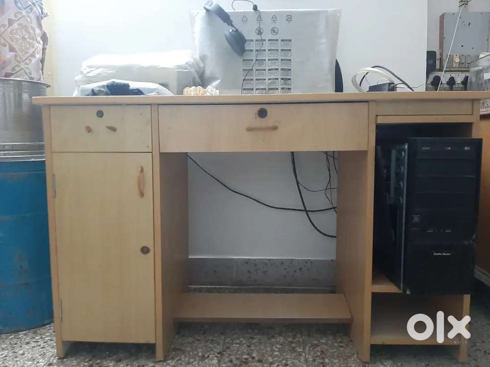Computer Table with Office Chair