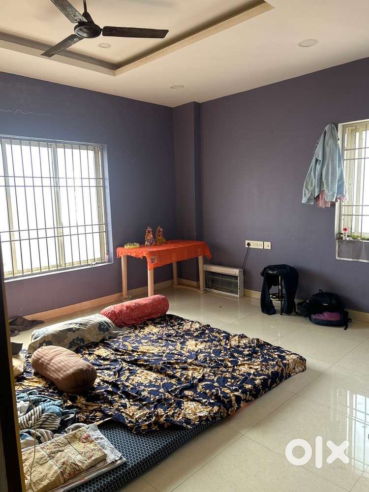 Need Room Mate Urgently