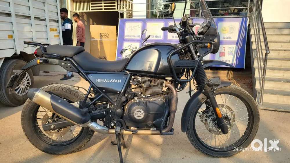 Himalayan 411 Granite black