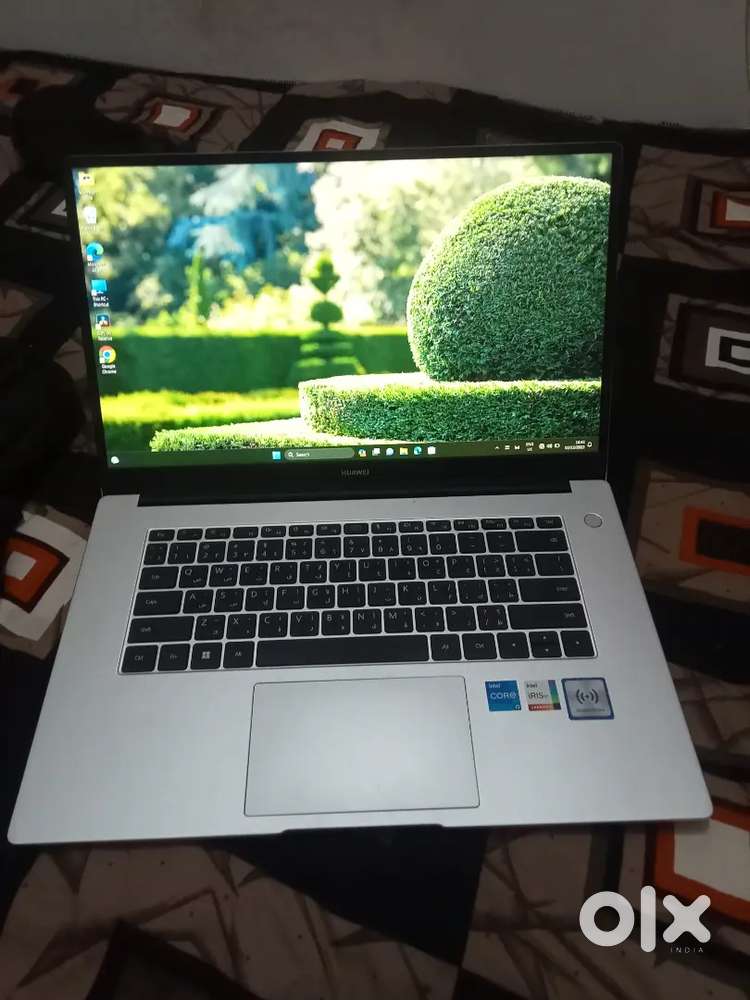 Laptop Huawei matebook d14 core i5 11gen 8GB RAM 256 GB SSD Laptop
