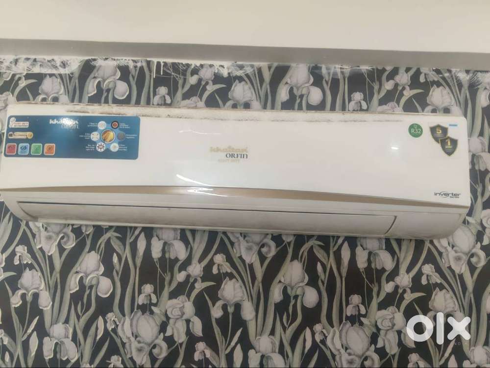 Khaithan 2 ton split ac/LG 1.5 ton split ac