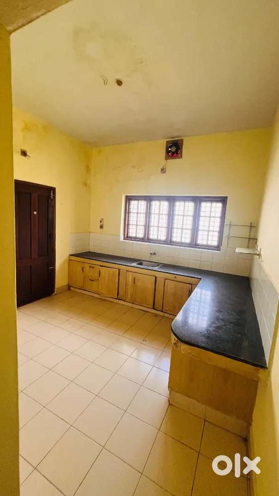 VILLA FOR RENT in KAKKAD