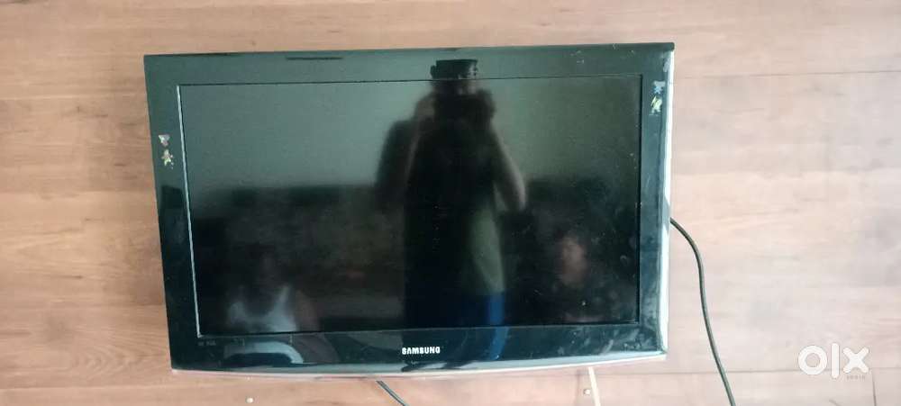 Tv Dene aahe On Off Problem