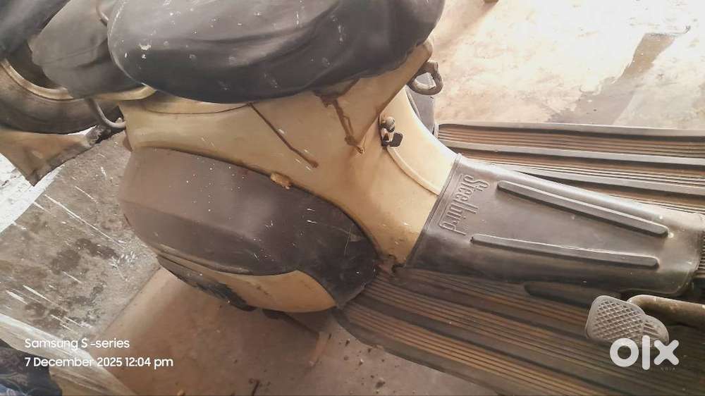 Bajaj super 1989 horse power 1.50