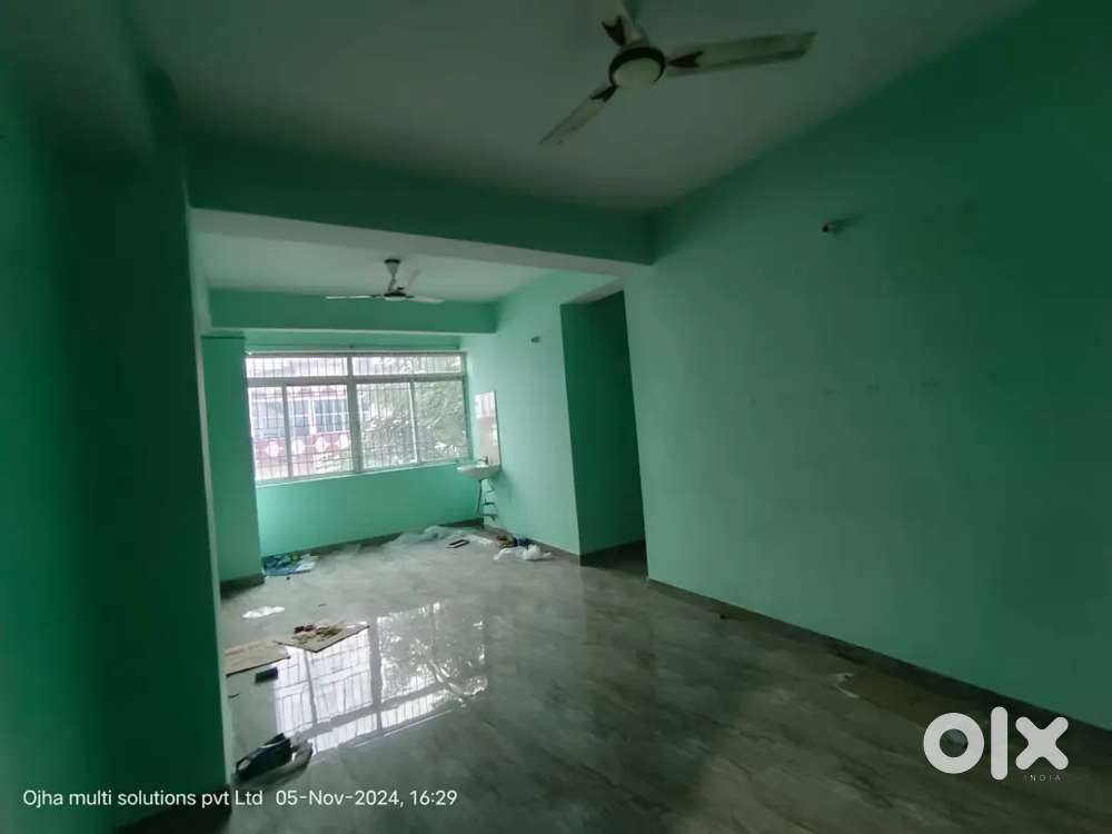 Flat for rent kankarbagh family and bachelor