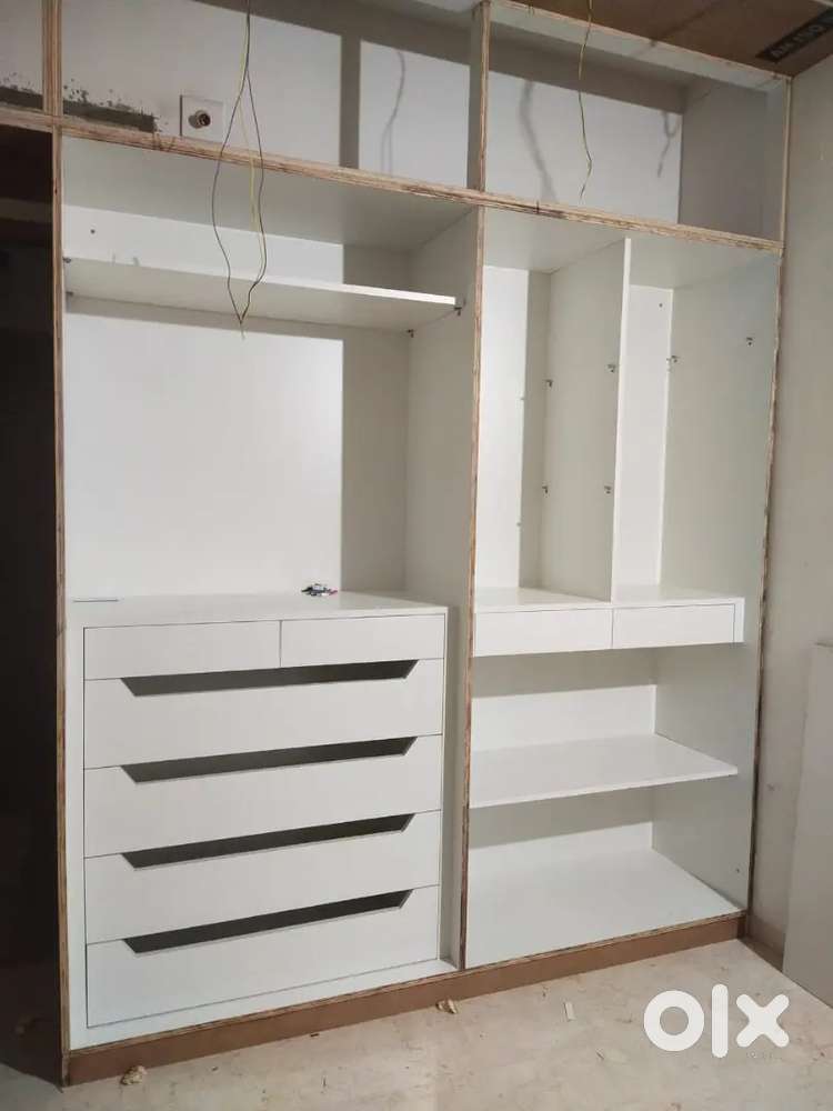 होम्स ओफिस बंगलो में वुडन फर्नीचर ओर ओल वकॅ समाधान ऐक फोन से