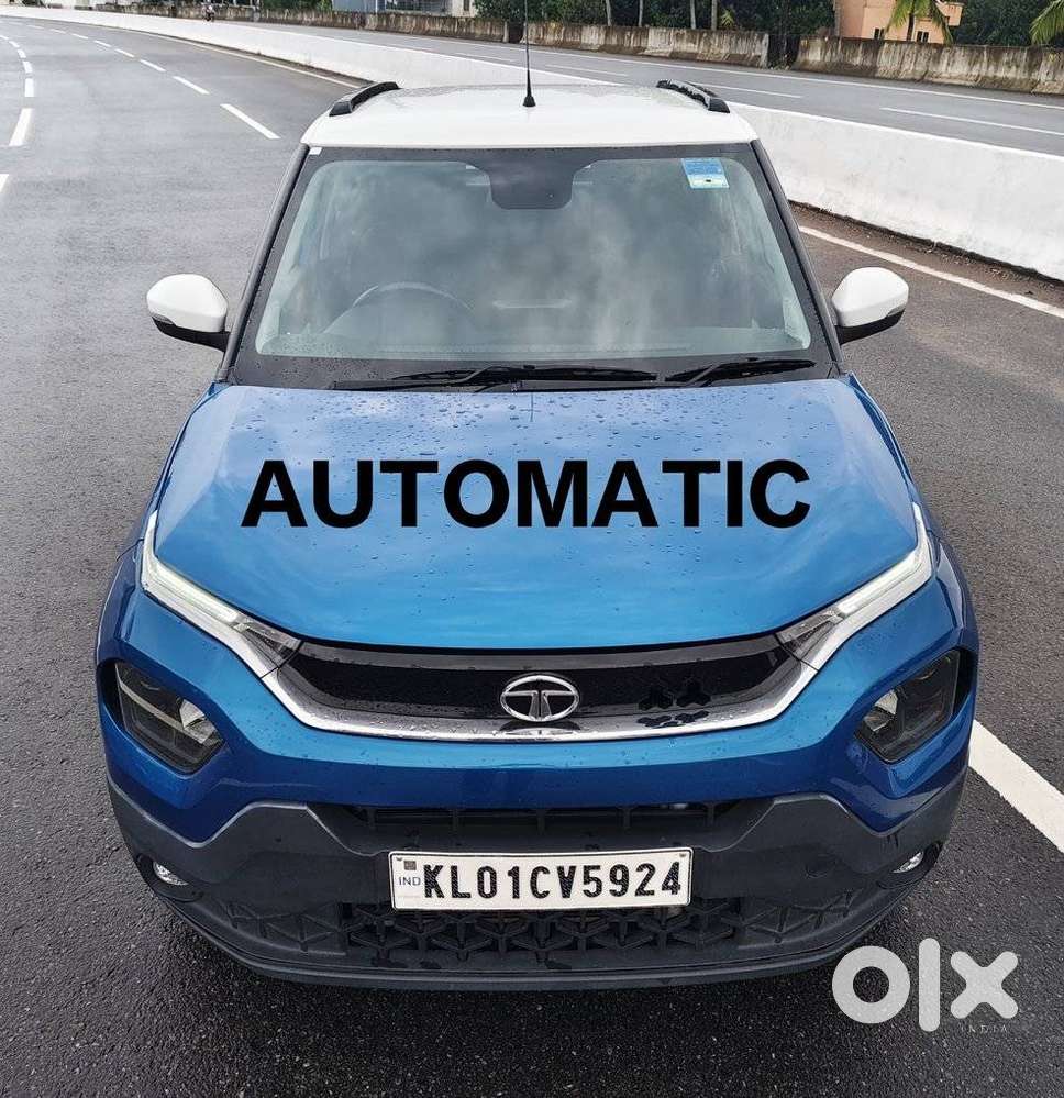 Tata Punch 1.2 Revotron Creative AMT Dual Tone, 2022, Petrol