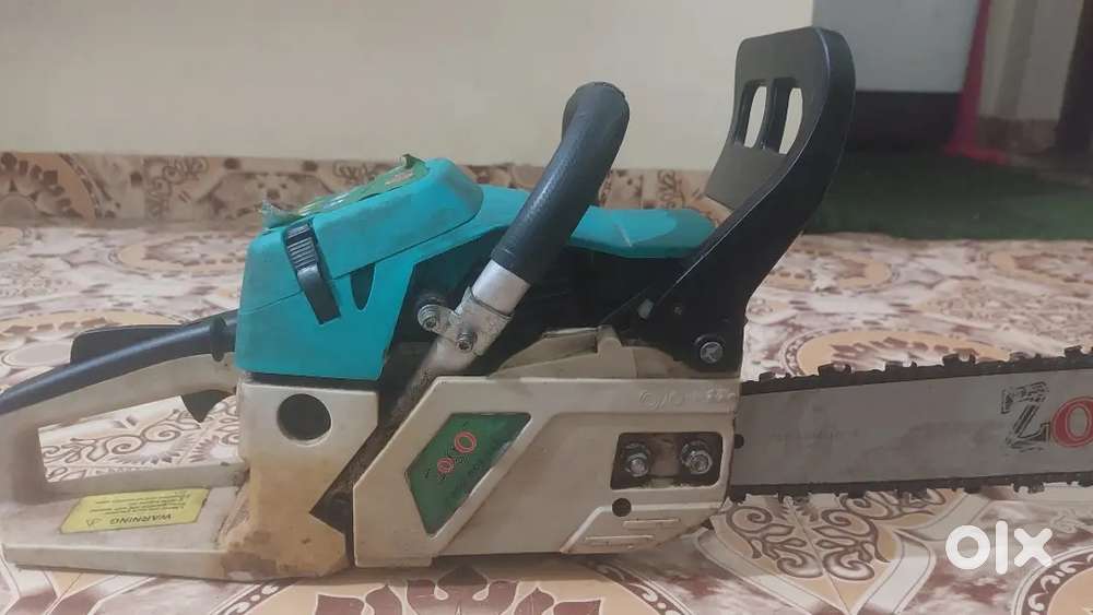ZOGO petrol  Chainsaw ( wood cutter) 58CC, 1.7 Kw