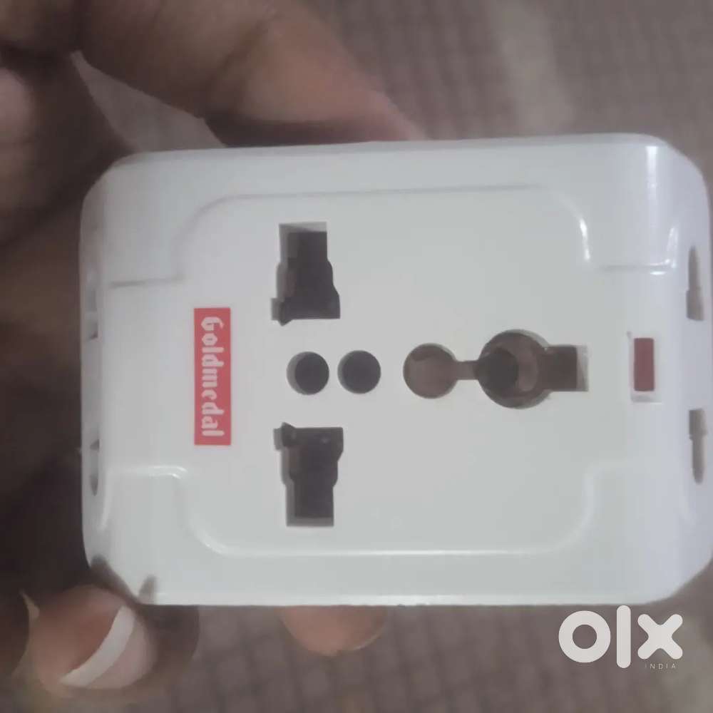3 pin travel adapter