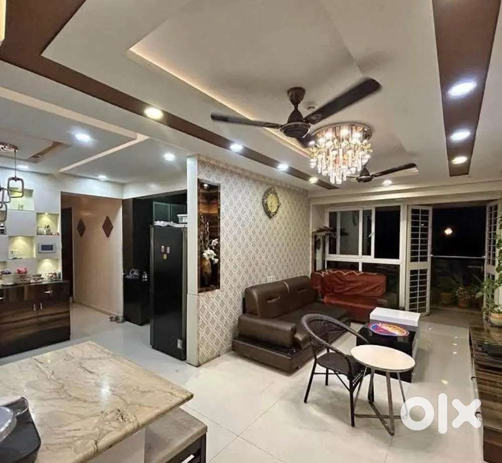 Female flatmate Required For 3BHK