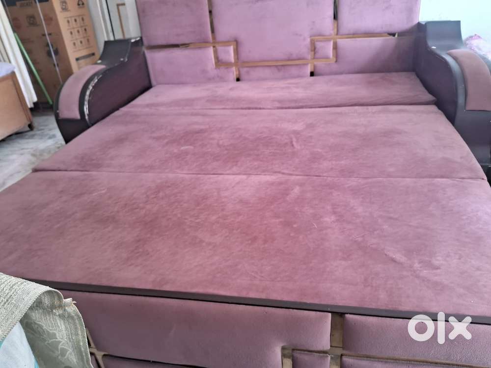 Sofa cum bEd