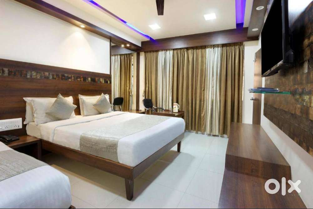 Need hotel near thampanoor