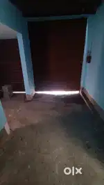 CAR GARAGE FOR RENT (2 GARAGE AVAILABLE WITH 2 SEPARATE SHUTTERS)