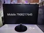 Intel i7 7th gen 
Gigabyte maderbord
Ram 8gb
SSD 256gb monitor 27inchi