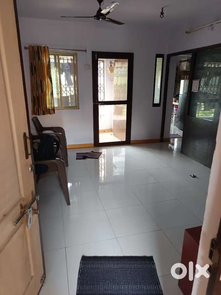 2 BHK SEMI FURNISHED FLAT FOR RENT  ,CHALLA