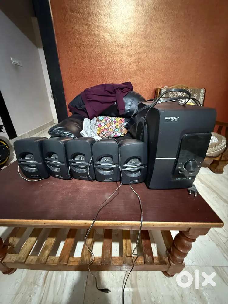 Universal Home theater 5.1 for sale