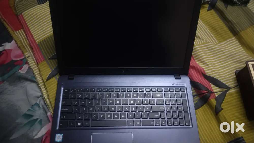 ASUS vivo book 15 intel core I5 8th Gen for Sale. 8 GB/ 512GB SSD