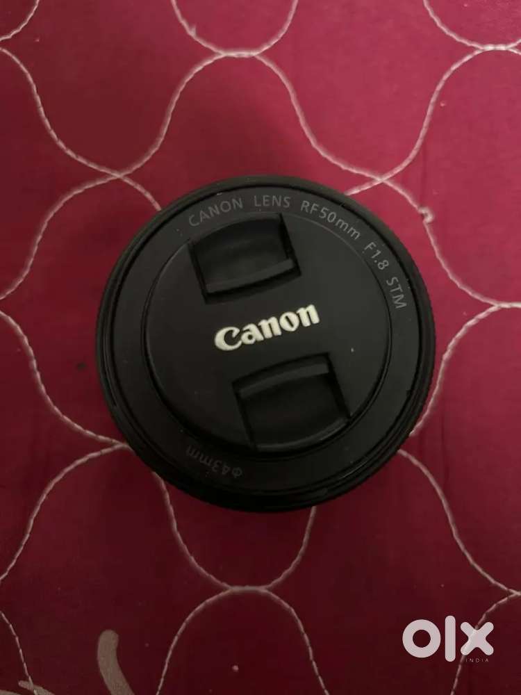 Canon Rf 50mm lens, with bill, under warranty.