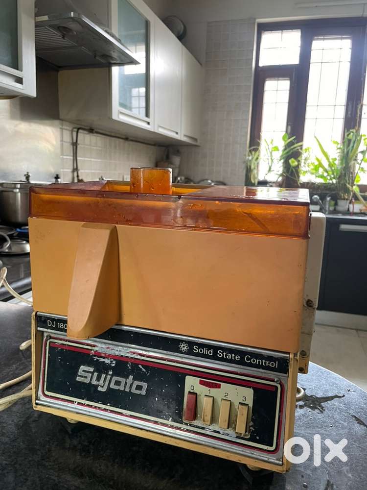 Sujata all in one mixer grinder