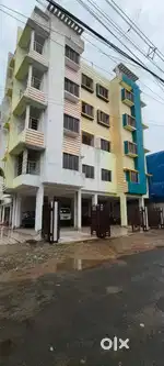 Tollygunge chanditola  with CC metro distance 1.5km