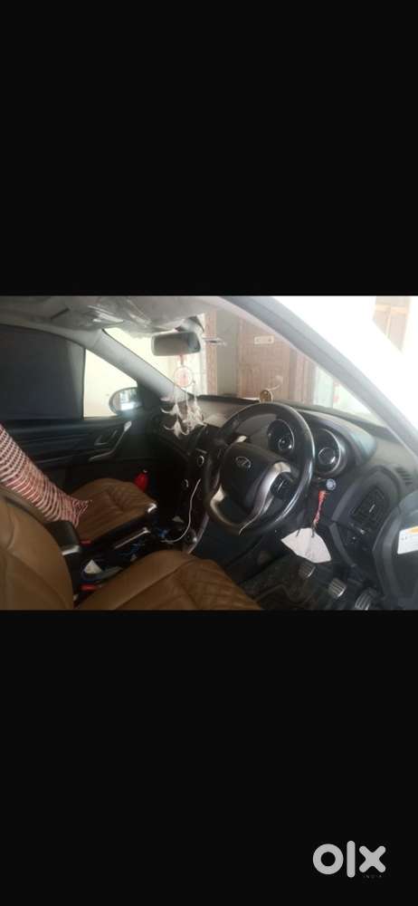 Mahindra XUV500 2020 Diesel Well Maintained