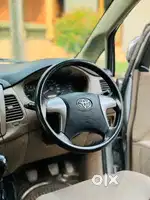 Toyota Innova inte cooler 220000 Km Driven urgent sale