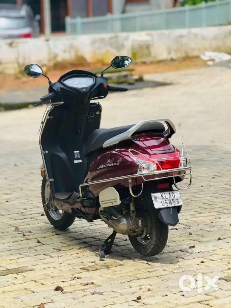 Showroom condition/6G/Activa -KL40 registration/