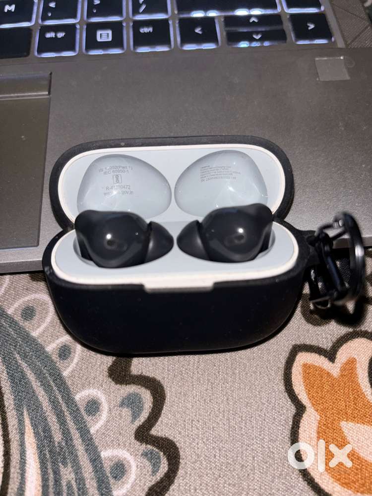 Realme Buds T300
