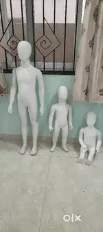 Mannequin, hanger, self