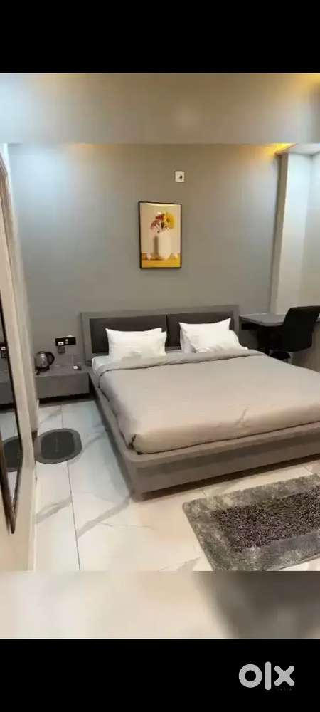 We have 3 bhk 4 bhk 5 bhk luxurious properties available