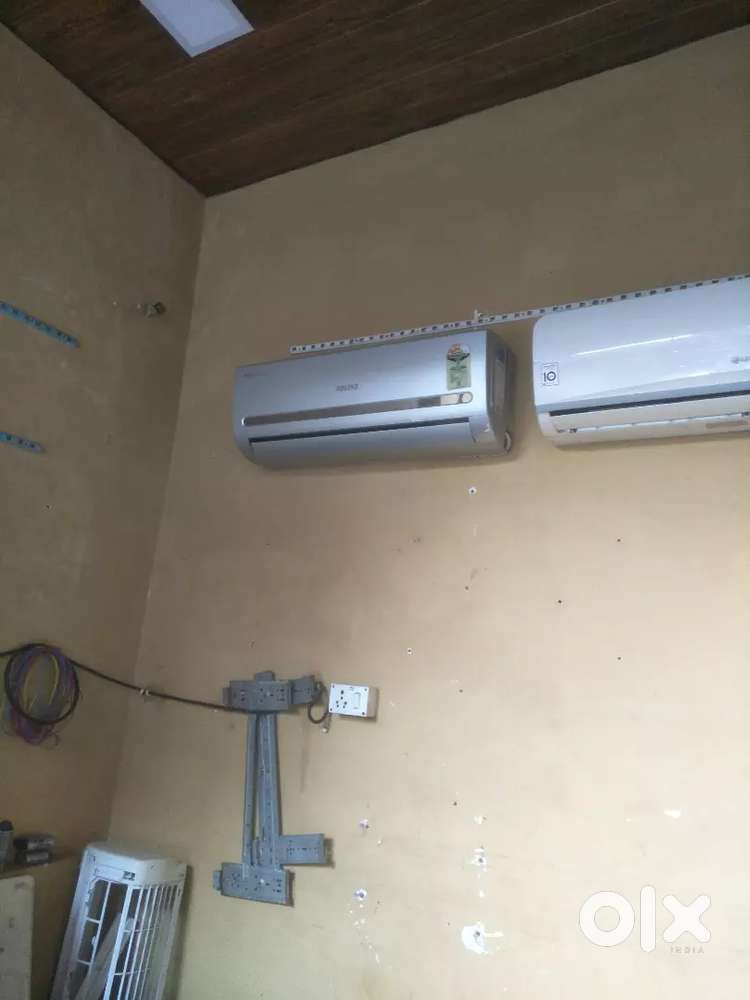 Voltas 1 Ton Ac