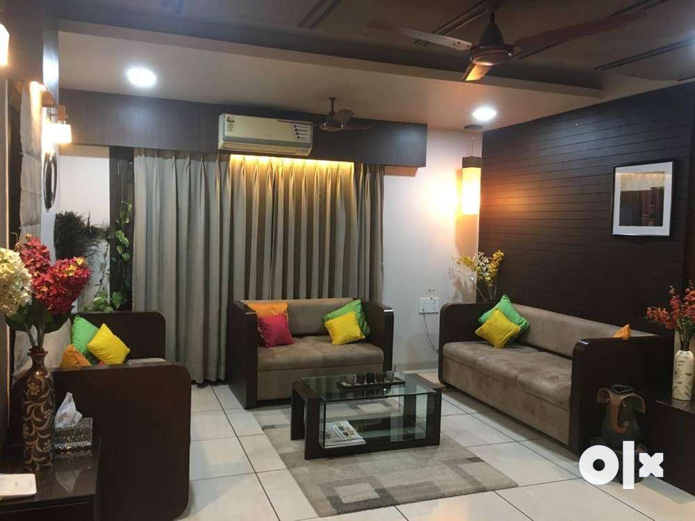 4 BHK Furnished Duplex Penthouse available for Sale at Akota