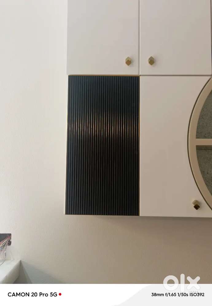 We make aluminum modular kitchen & Aluminum glass profile door