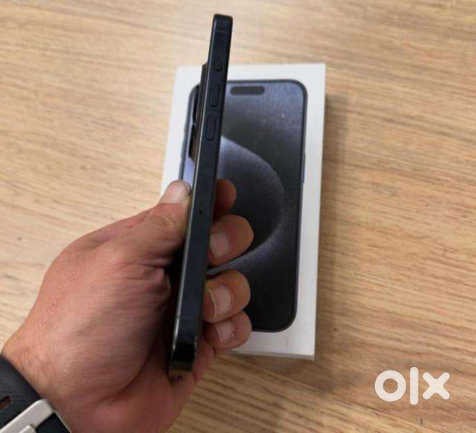 Get i phone 15 pro 128gb model in genuine price