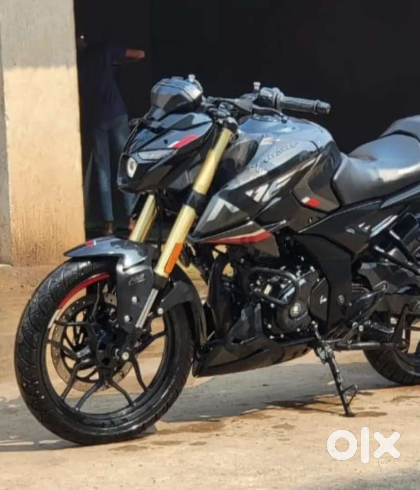 Bike best condition me hai top model