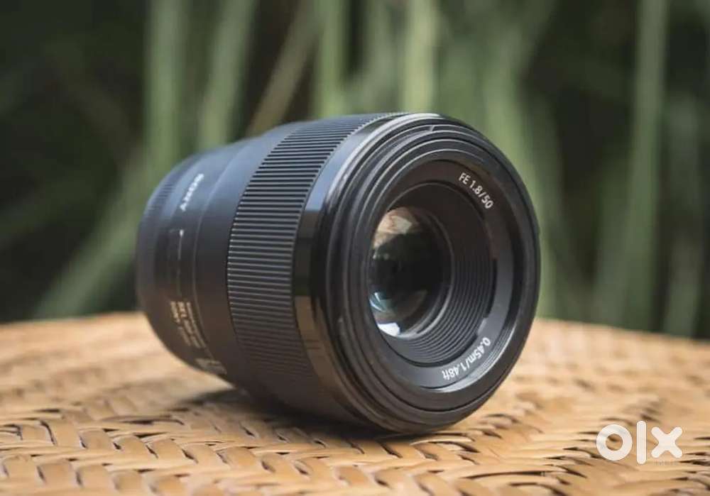 Sony E Mount FE 50mm F1.8 lens with 18 month sony warranty