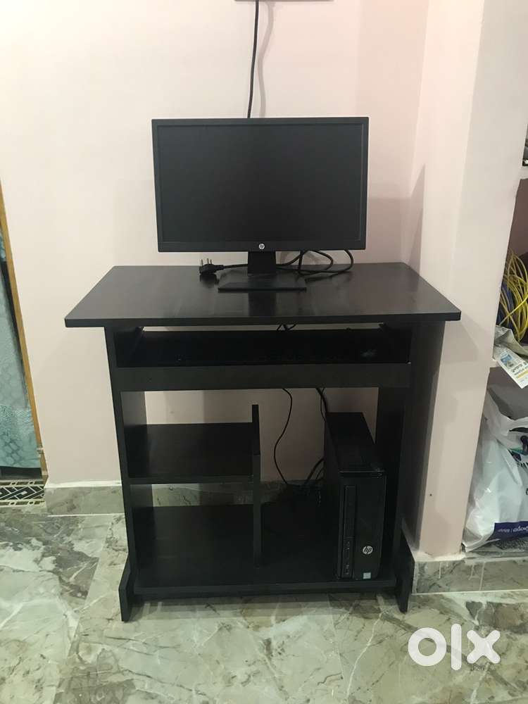 HP DESKTOP (Less Use)