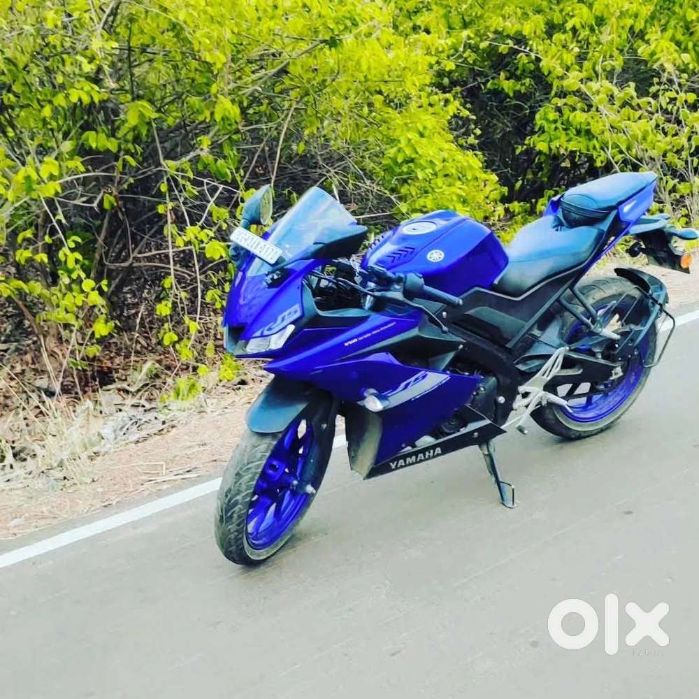 Yamaha R15