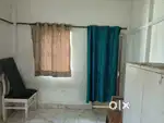 Looking for urgent female flatmate