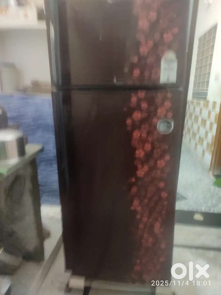 इसको 3 स्टार रेटिंग्स मेले h